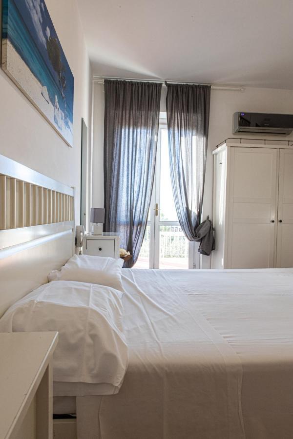 Gambero Nero Hotel Tellaro Exterior photo